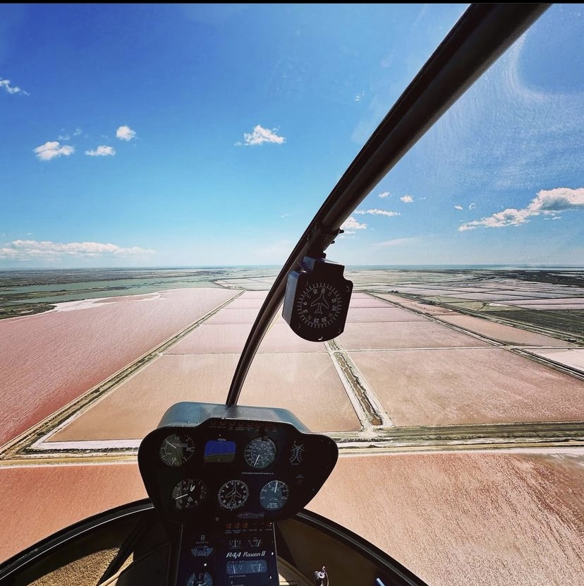 BAPTÊME DE L&rsquo;AIR EN R44 – Voir le monde d&rsquo;en haut
